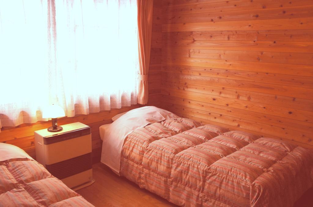 Pension Ringo-No Ki Хакуба Номер фото